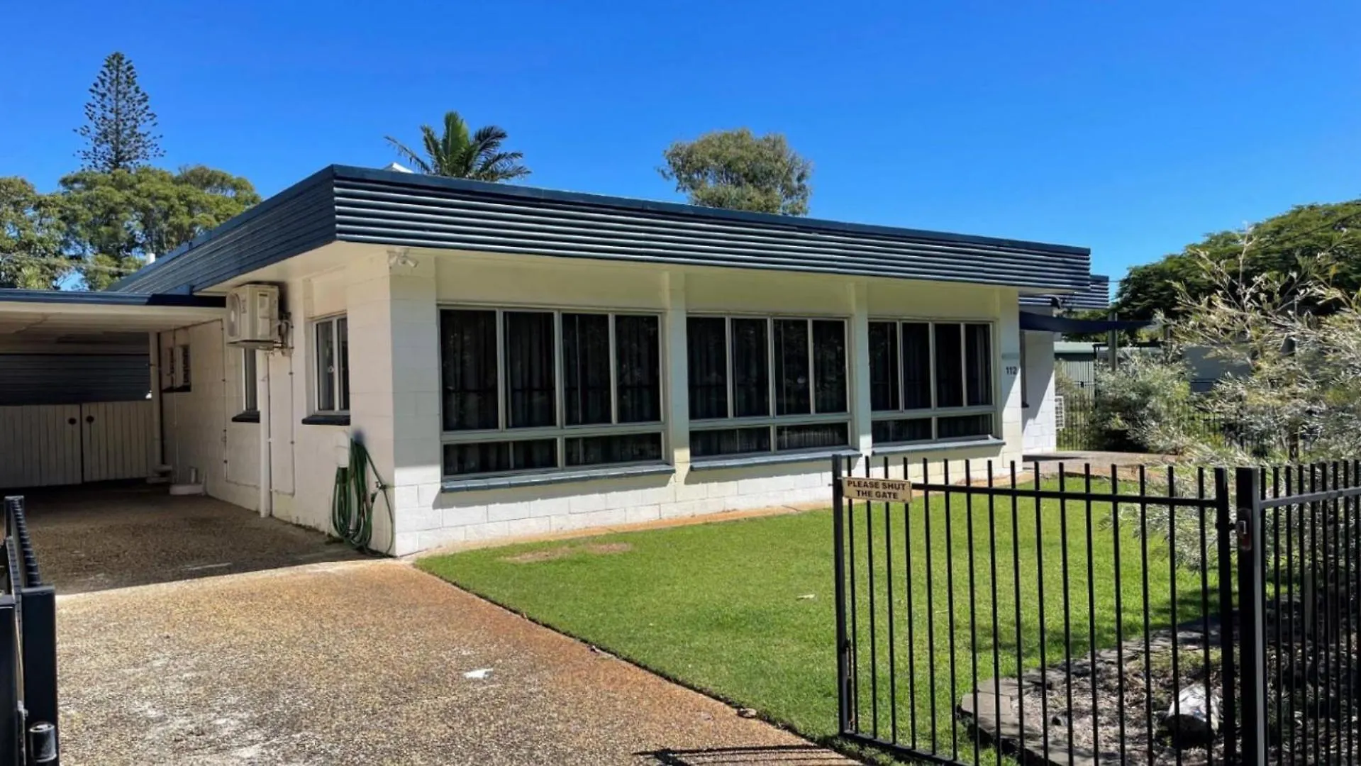 Pet Friendly Home Walking Distance To Surf Beach - North St, Woorim Сasa de vacaciones