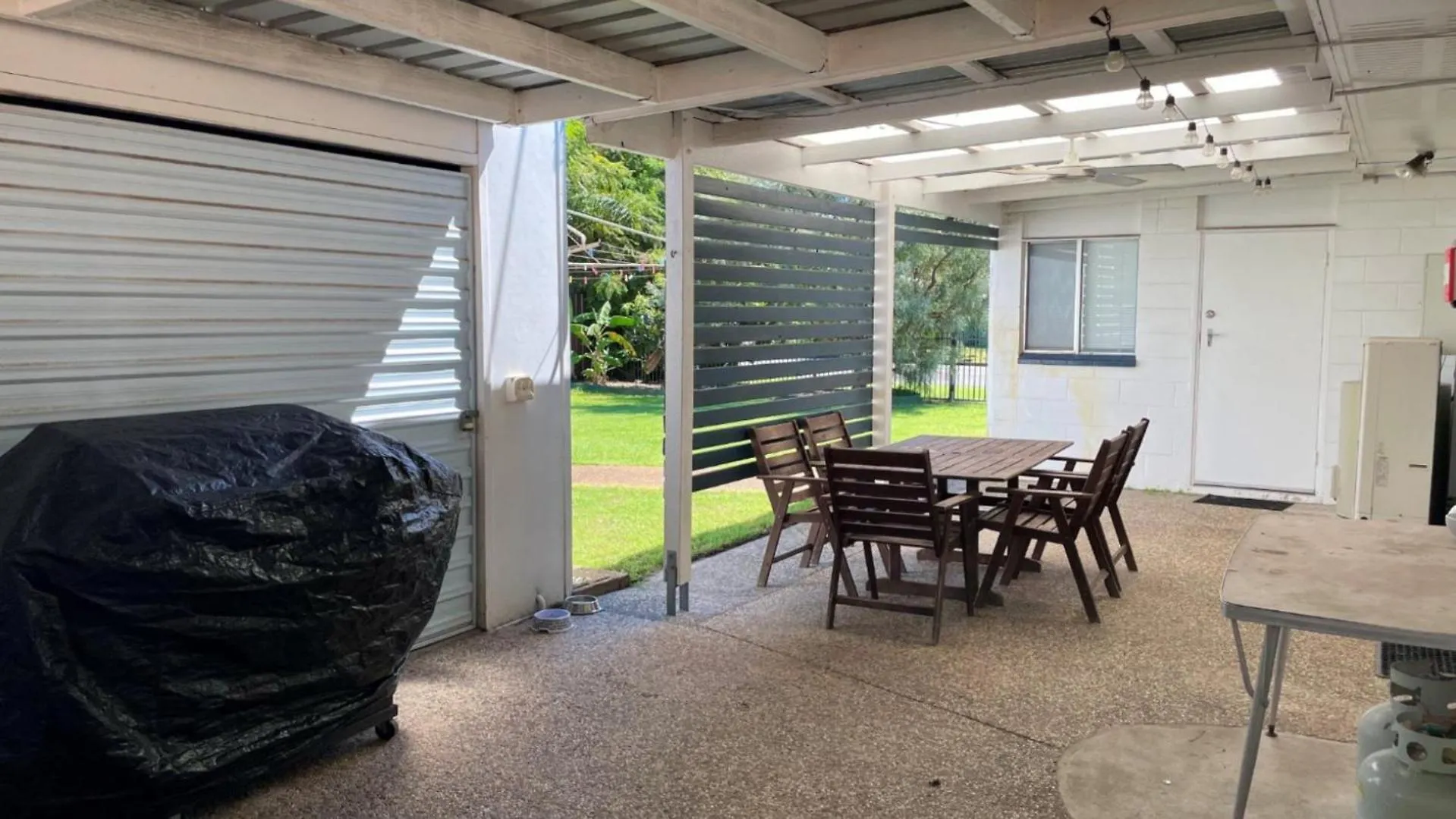 Сasa de vacaciones Pet Friendly Home Walking Distance To Surf Beach - North St, Woorim Australia